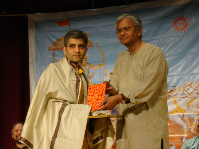 Felicitation of Dr. Sanjay Mehrotra